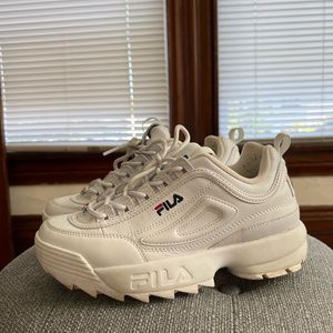 Fila disruptors